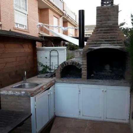 Casudha De Juanda *